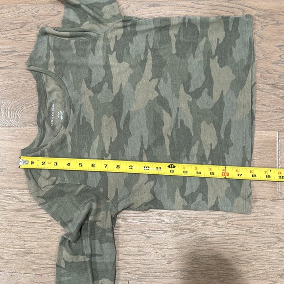 American Eagle Shirt Womens Small Green Camo Crop Top Casual Long-Sleeve… - Picture 6 of 7